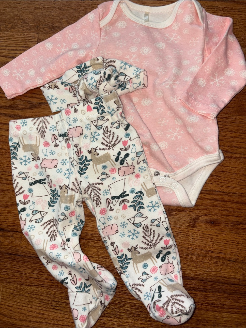 Chick Pea - Pink Snowflake Bodysuit & Woodland Print Footed Pants Set (3-6M)
